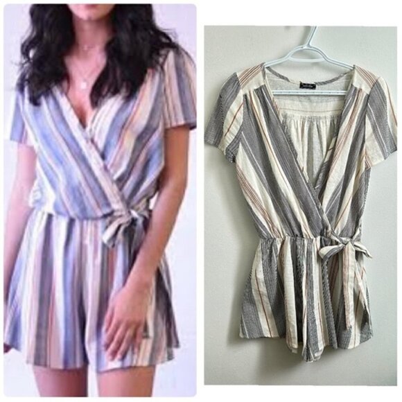 LOVELY Day Striped Tie Waist Faux Wrap Romper small - Picture 1 of 8
